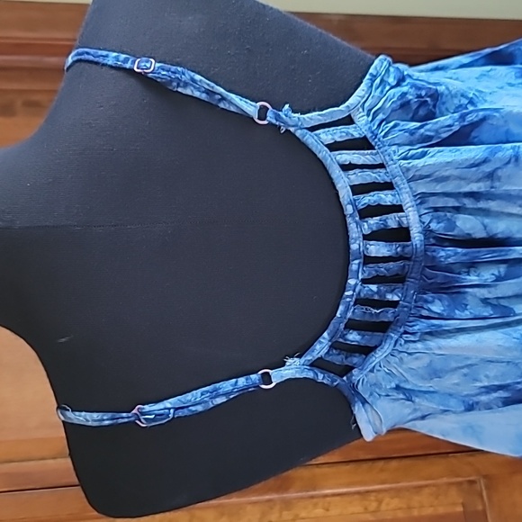 Raviya womens Sm rayon blue tie dye spaghetti straps huge hem width - Picture 4 of 11